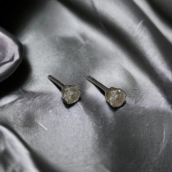Modern Glass Crystal Studs | Minimalist Silver Setting | Clear Stone Posts - Picture 1 of 5